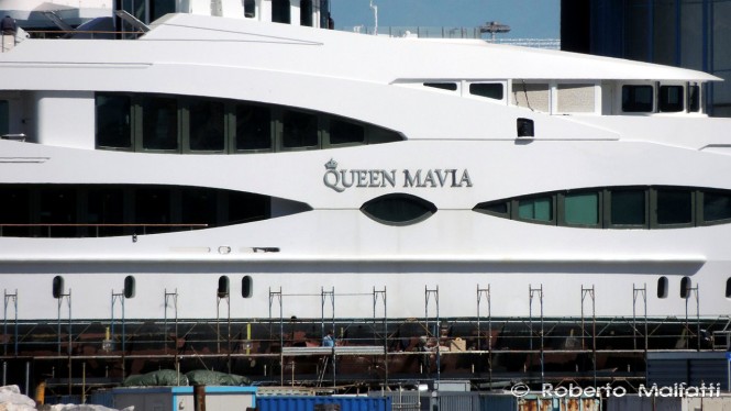 Superyacht QUEEN MAVIA - photo by Roberto Malfatti