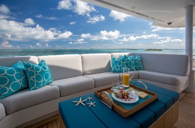 DREAM - main aft deck
