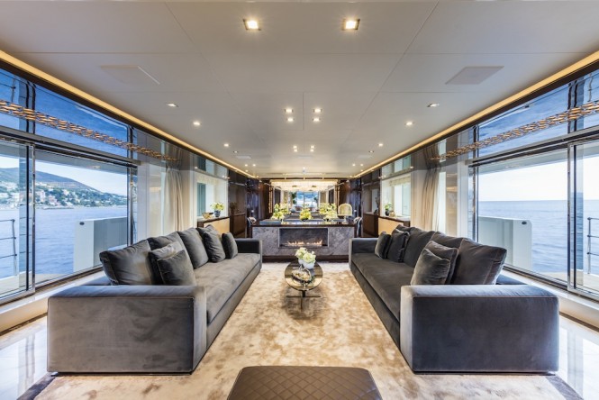 SERENITY - main saloon