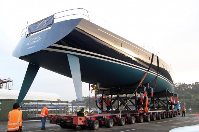 Sailing yacht CYGNUS MONTANUS