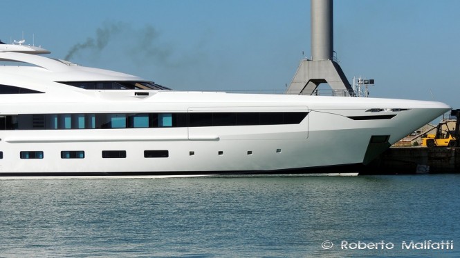 Superyacht YALLA - Photo by Roberto Malfatti