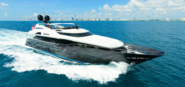 Luxury yacht TEMPTATION - Exterior