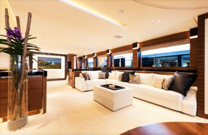 Luxury yacht SILVER WIND - Saloon
