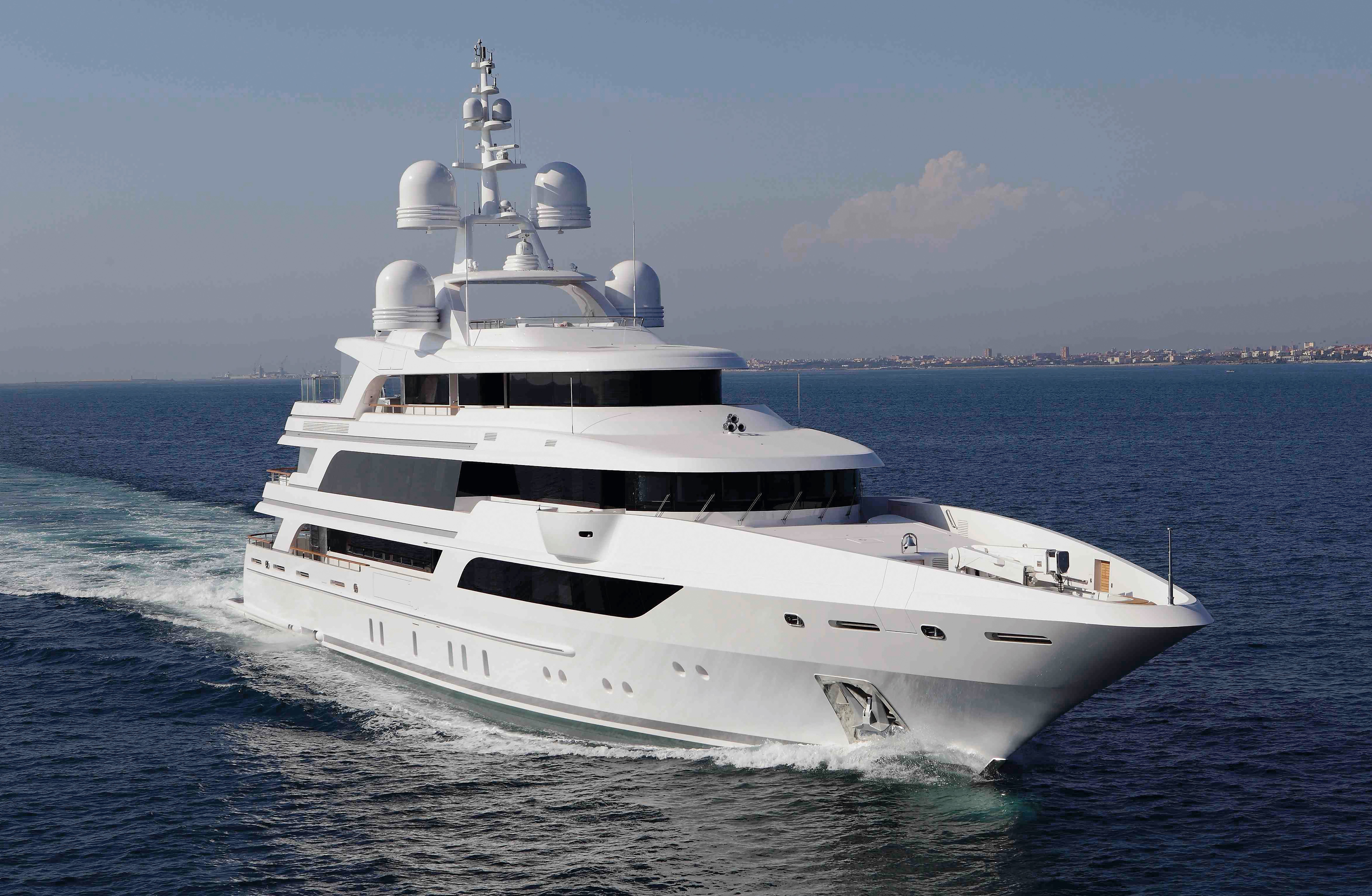 Aya benetti. Benetti 63m. Benetti 45 m. Яхта Бенетти. Яхта Монако Санкт-Петербург