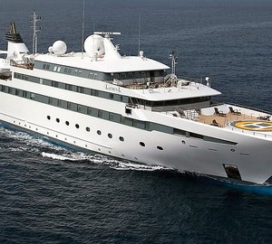 Lauren L ready for July charter in Italy