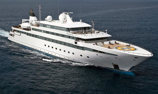 Luxury yacht LAUREN L