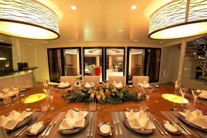 Superyacht AMARYLLIS - Alfresco dining