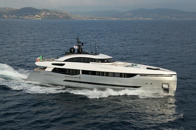 Columbus Eleonora III Sport Hybrid 40m Yacht - Runing