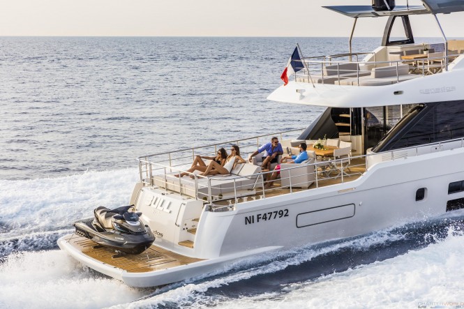 canados-oceanic-76-184