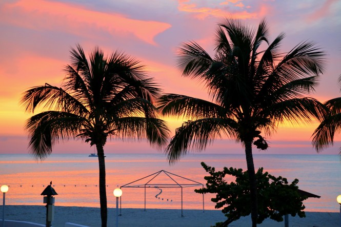 Hollie Beach Sunset. PC Lee Armstrong-Jones