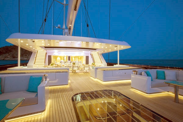 The impressive architecture of sailing yacht AQUIJO makes the ideal location to see in New Year's Day