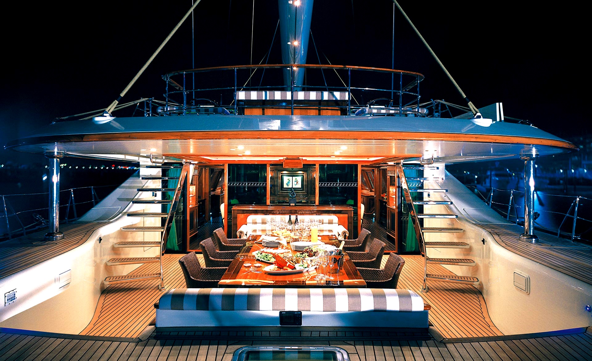 tiara yacht italia