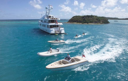 feadship-motor-yacht-huntress-some-water-toys
