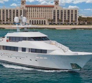 Luxury charter yacht CHASING DAYLIGHT is heading to Mexico