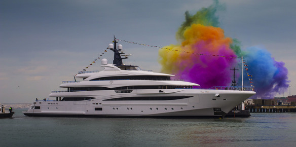 74m superyacht cloud 9 launched by CRN