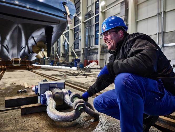 Abeking und Rasmussen yacht AVIVA during launch