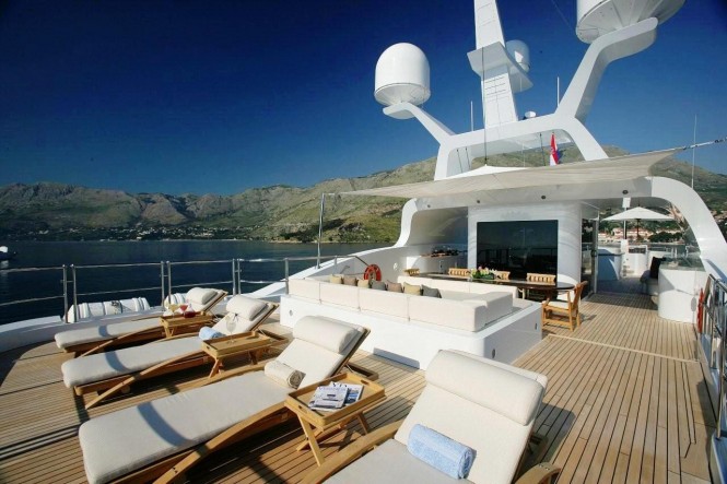 Andreas L Motor Yacht (ex Amnesia) - Aft Sundeck with Sunbeds