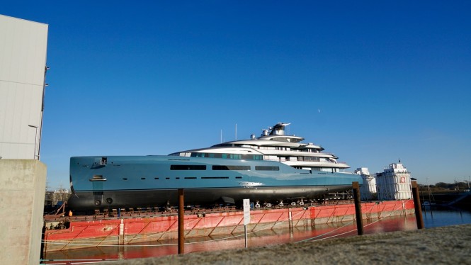 Aviva in Bremen by DrDuu