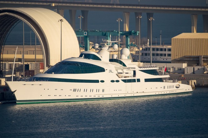 Luis Pérez Contreras Yas, puerto de Abu Dabi, Mina Zayed