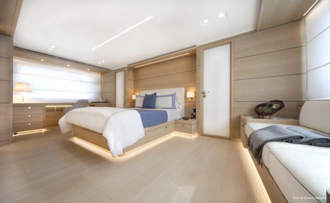 Motor yacht NARVALO - Master suite