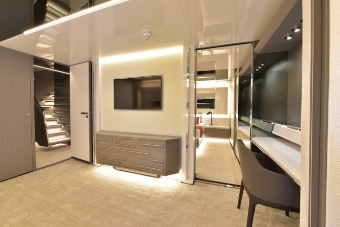 Arcadia A100 interior hull 1