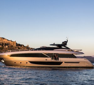 First Ever Images of the Impressive Yacht Riva 100' Corsaro