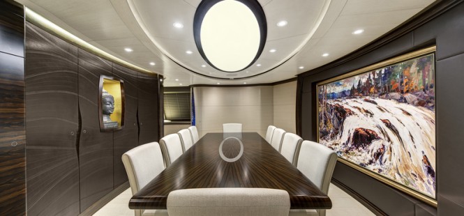 Luxury yacht MONDANGO 3 - Dining Room Image by Chris Lewis
