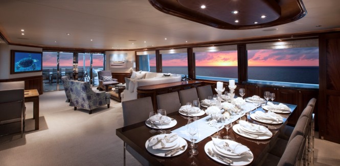 Luxury yacht KEMOSABE - Formal dining area and main salon