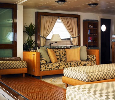 Luxury yacht TALITHA - Skylounge