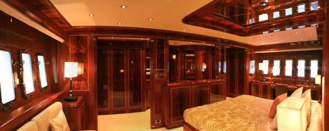 Master suite aboard motor yacht INCOGNITO