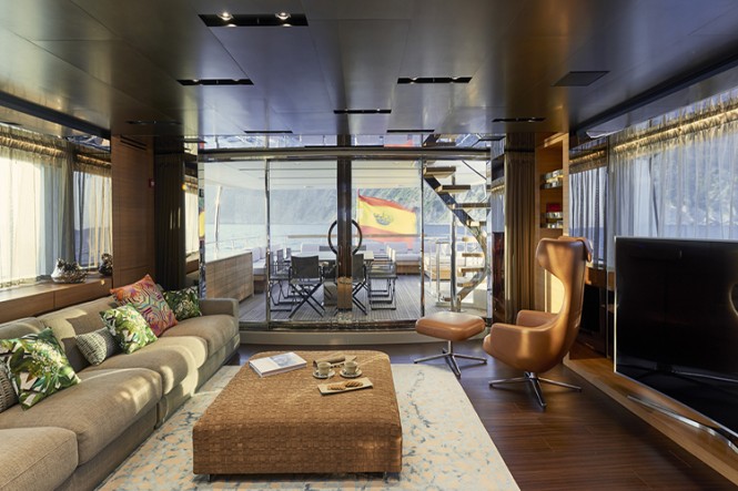The glittering skylounge aboard M/Y TAKARA