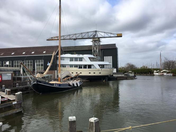 Hakvoort motor yacht Soprano emerging.Photo credit Hakvoort