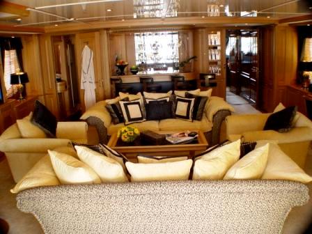 Luxury yacht WILD THYME - Skylounge
