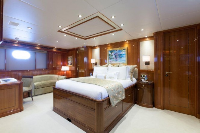 MY TEMPTATION - VIP cabin