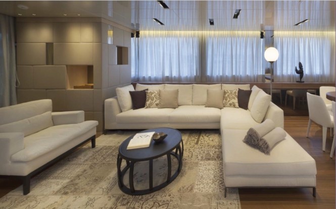 Motor Yacht INDIGO - Salon