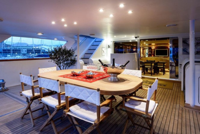 Motor yacht MISTRESS - Alfresco dining