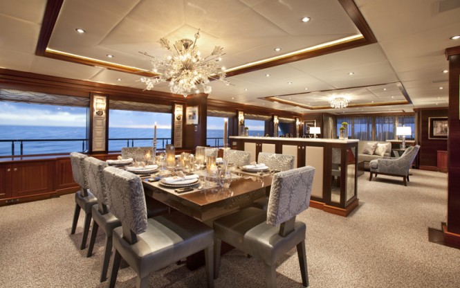 Superyacht ROCKSTAR - Formal dining area