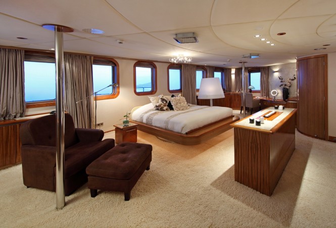 Superyacht SHERAKHAN - Master suite