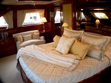 Superyacht WILD THYME - Master cabin
