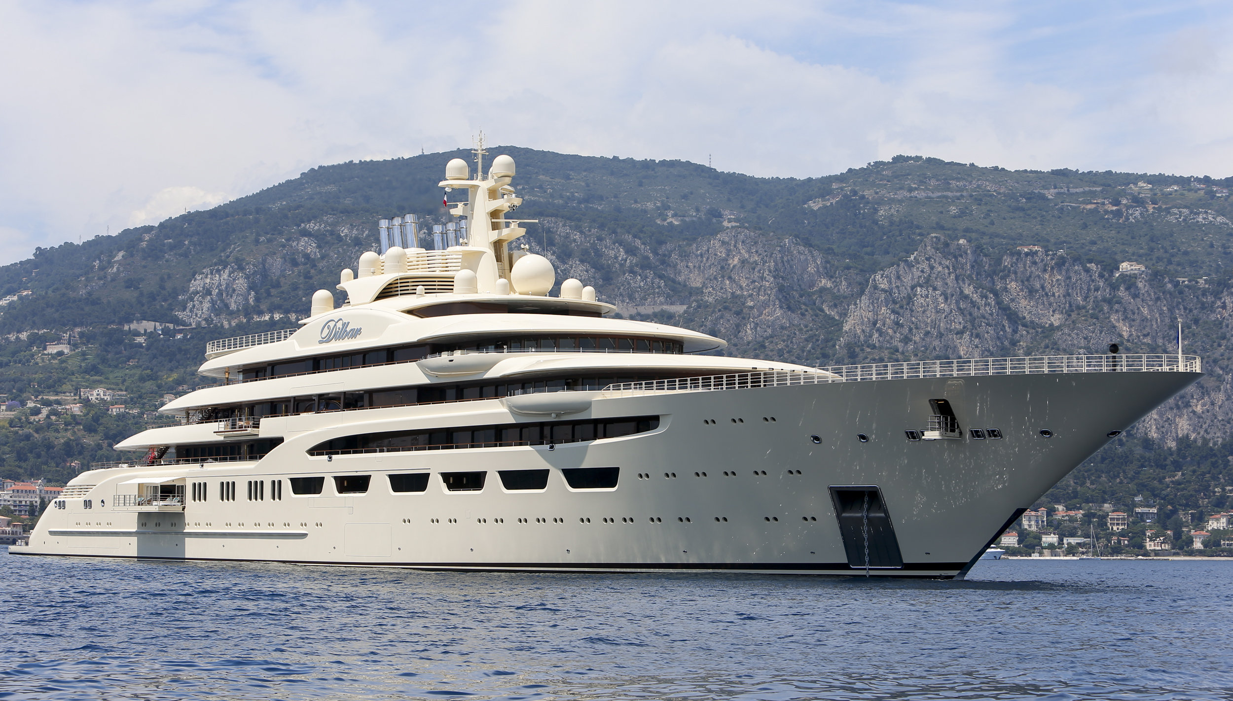 dilbar yacht pictures