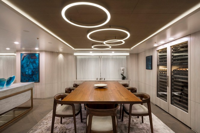 Feadship yacht BROADWATER - Formal dining