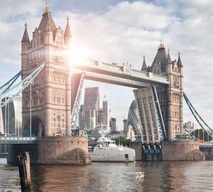 Watch: Yacht Support Vessel GAME CHANGER in London