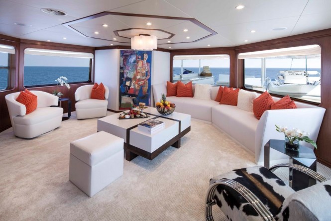 Luxury yacht AT LAST - Main Salon
