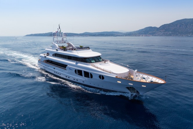 Luxury yacht BINA - Built by Mondo Marine