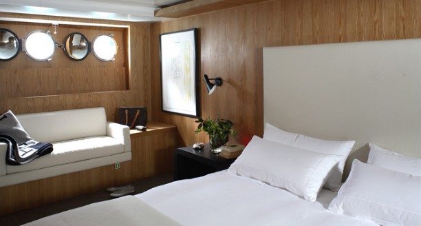 Luxury yacht HAPPY DAY - Master suite