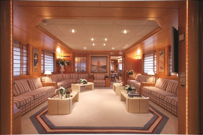 Superyacht BELLA STELLA - Main salon