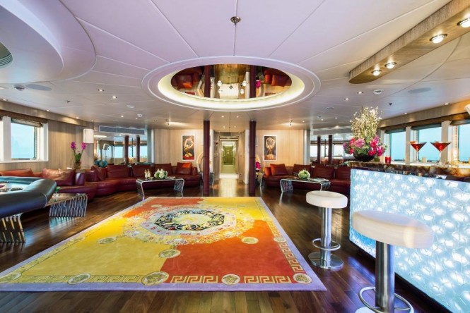 Superyacht MOONLIGHT II - Skylounge