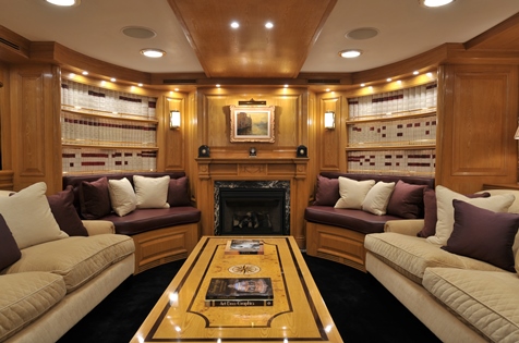 Superyacht NERO - Library