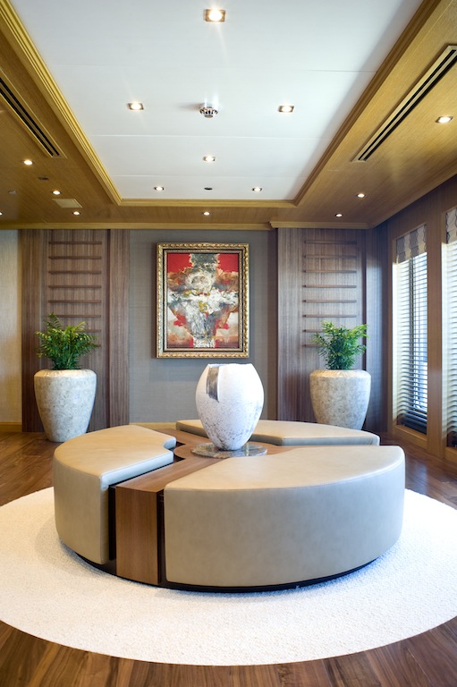 The Owner deck lobby aboard motor yacht INDIAN EMPRESS