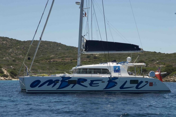 Luxury catamaran OMBRE BLU